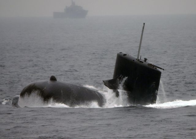 «Σοβαρή» για το Τόκιο η εμφάνιση ξένων υποβρυχίων κοντά στην Οκινάουα